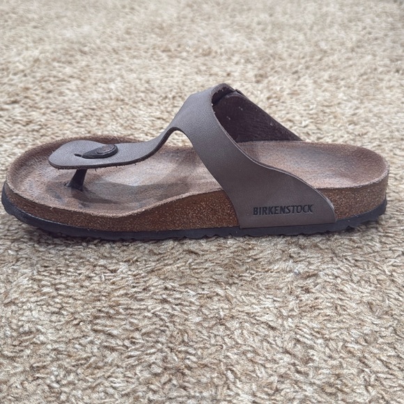 Women's Birkenstock | Gizeh | Mocha - Picture 9 of 10